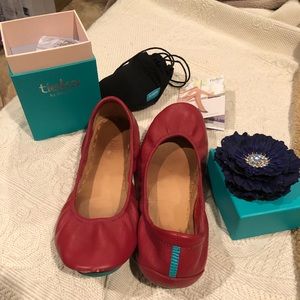 Cardinal Red Tieks Size 8
